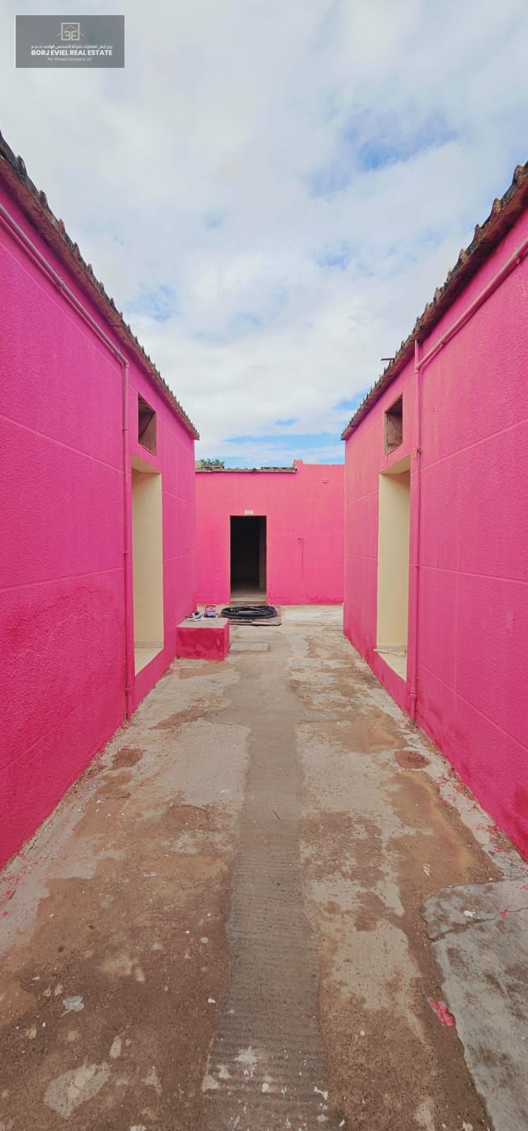 Neat and clean labour camps for rent