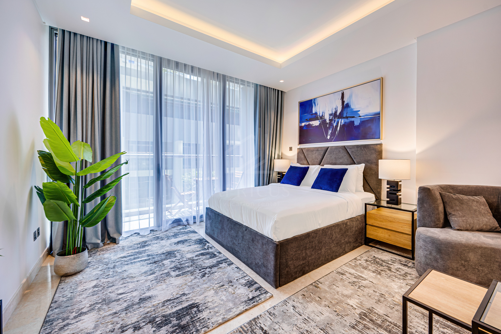 Chic studio at The Sterling East by Omniyat in Business Bay