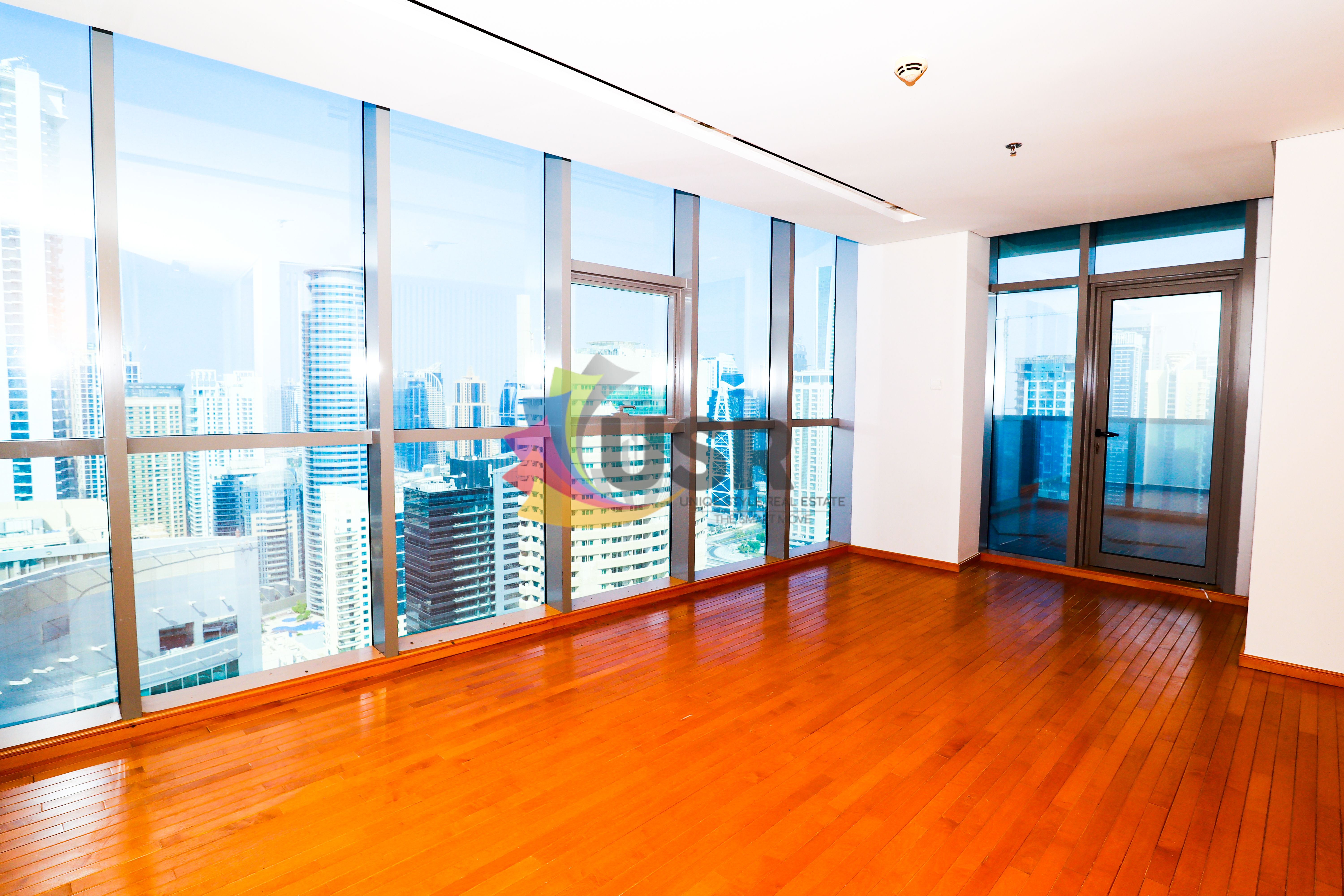PRIME LOCATION CHILLER FREE 4BR W/ FITTED KITCHEN FOR FAMILY 400K