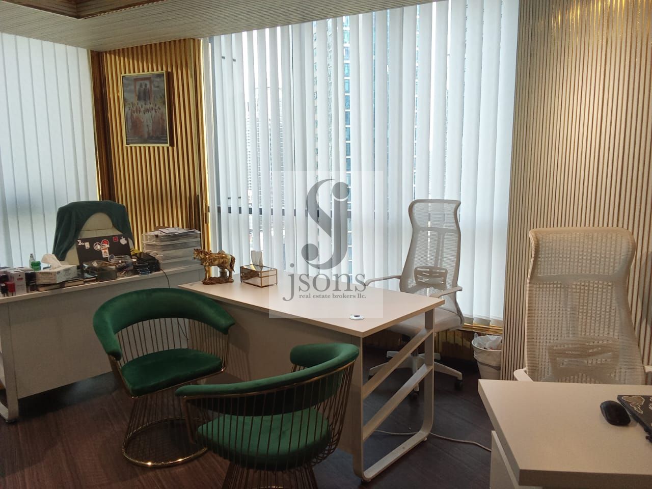 Luxury Office | Close to Metro | Good Location