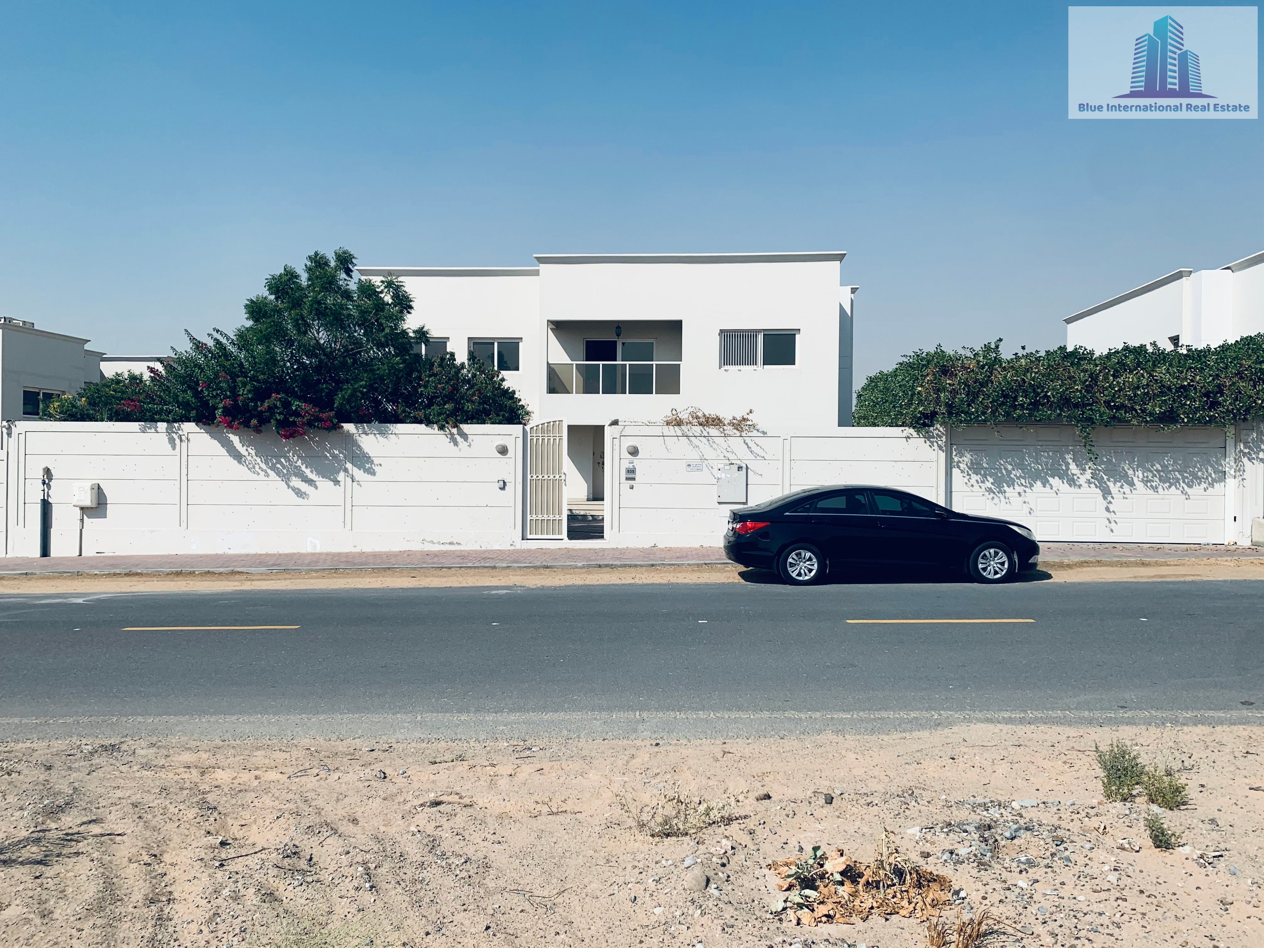 Spacious Independent Five Bedroom Villa With Large Gardening Area for Rent