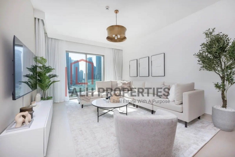 apartment card