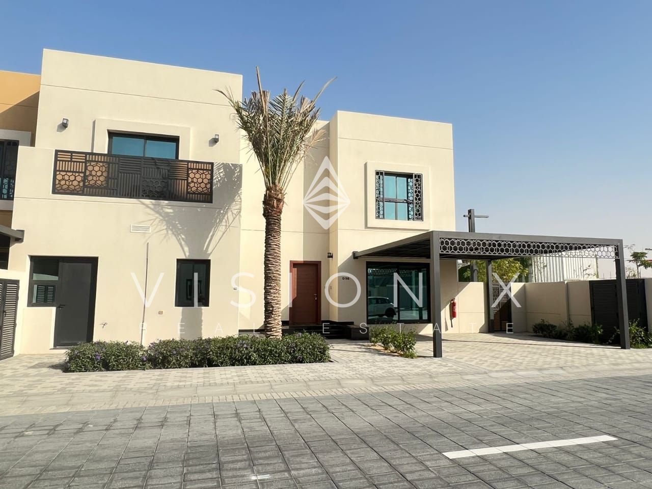 Luxurious 5-Bedroom Townhouse Located on Green Spine in Sustainable City