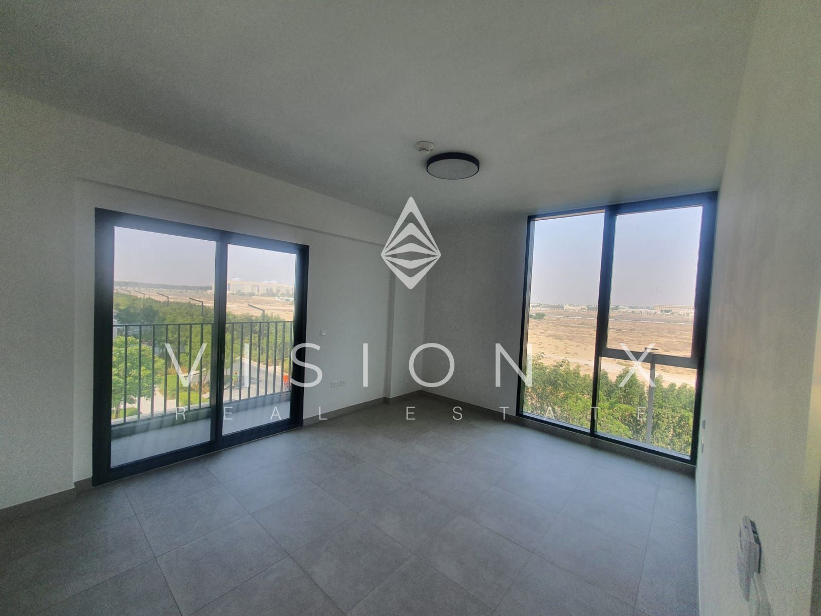 High-End 2-Bedroom Apartment with Stunning Views in Aljada