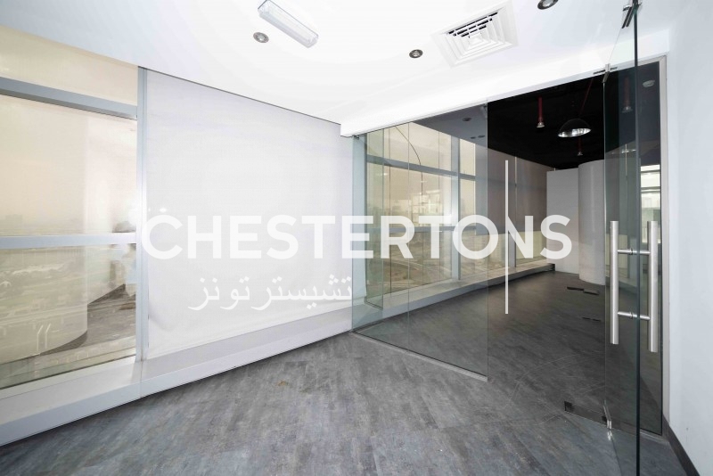 Fitted Unit, High Floor, Vacant, Multiple Options