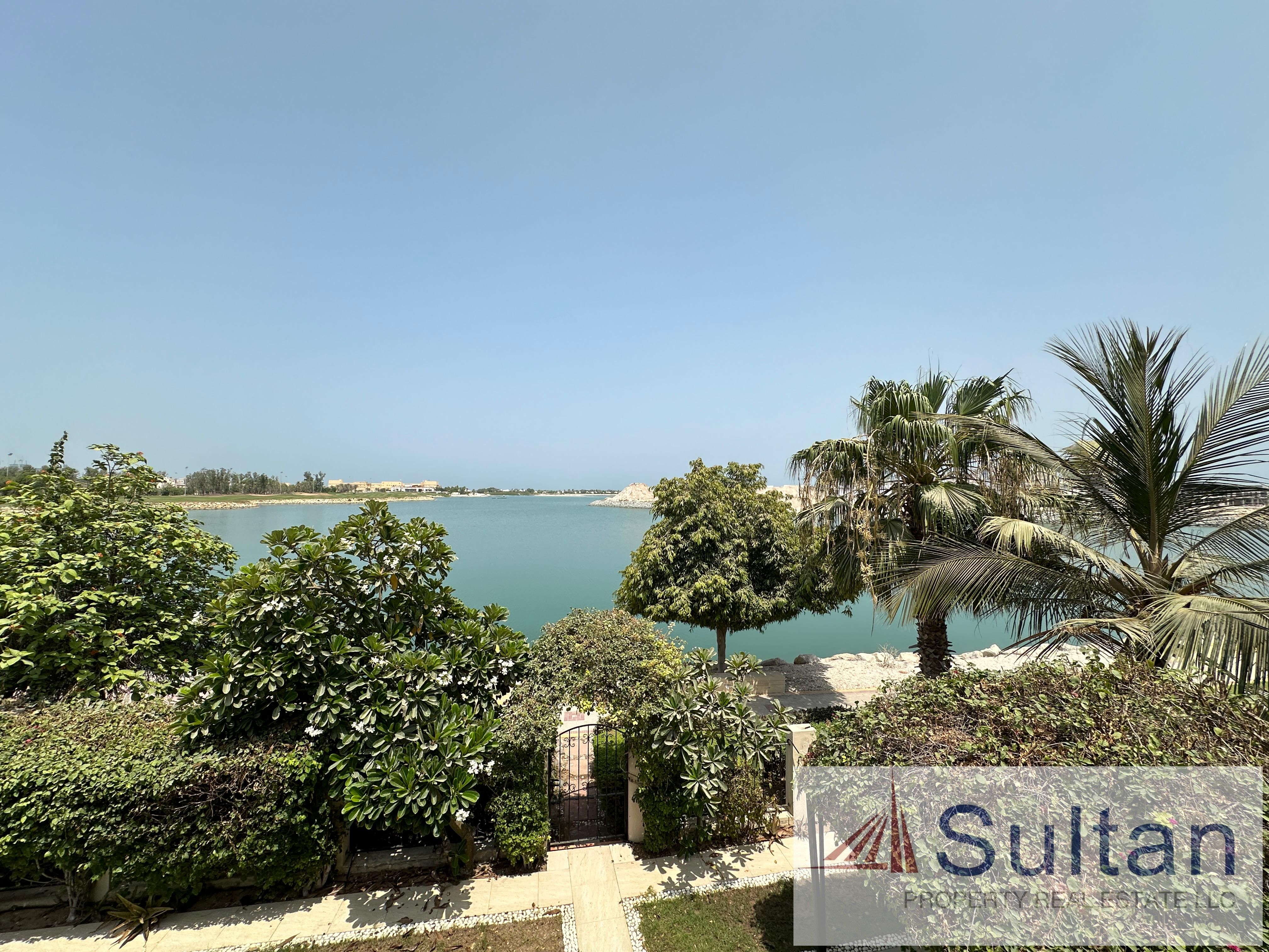 ea View Upgraded Duplex Ready To Move In