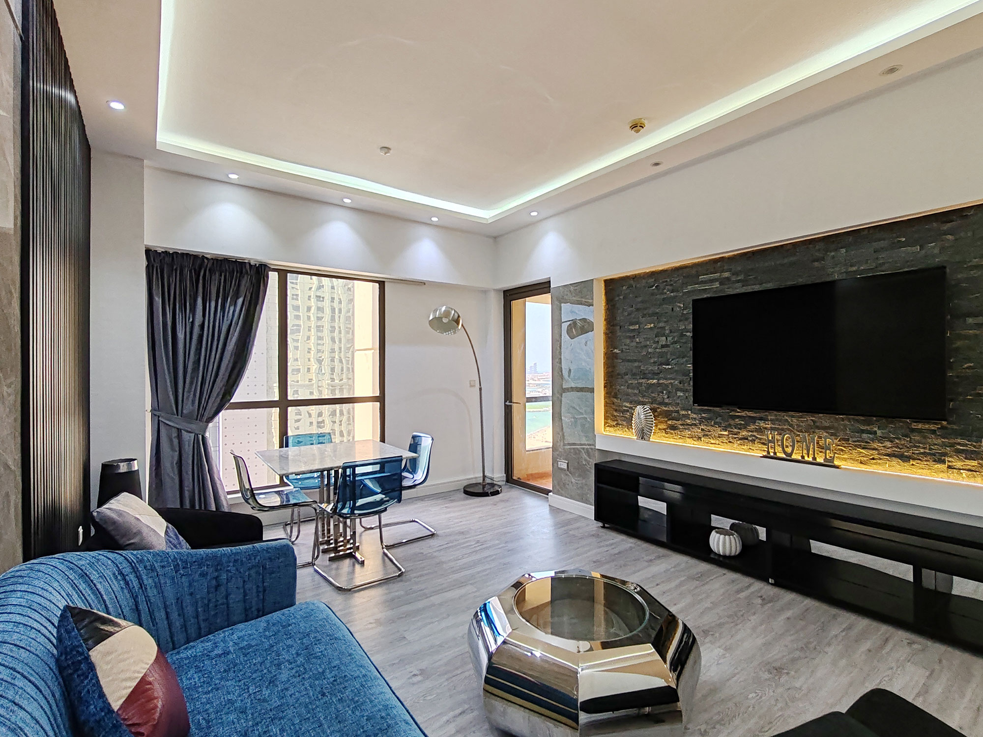 Modern Panoramic Sea View 3-bedroom Apartment at JBR Walk