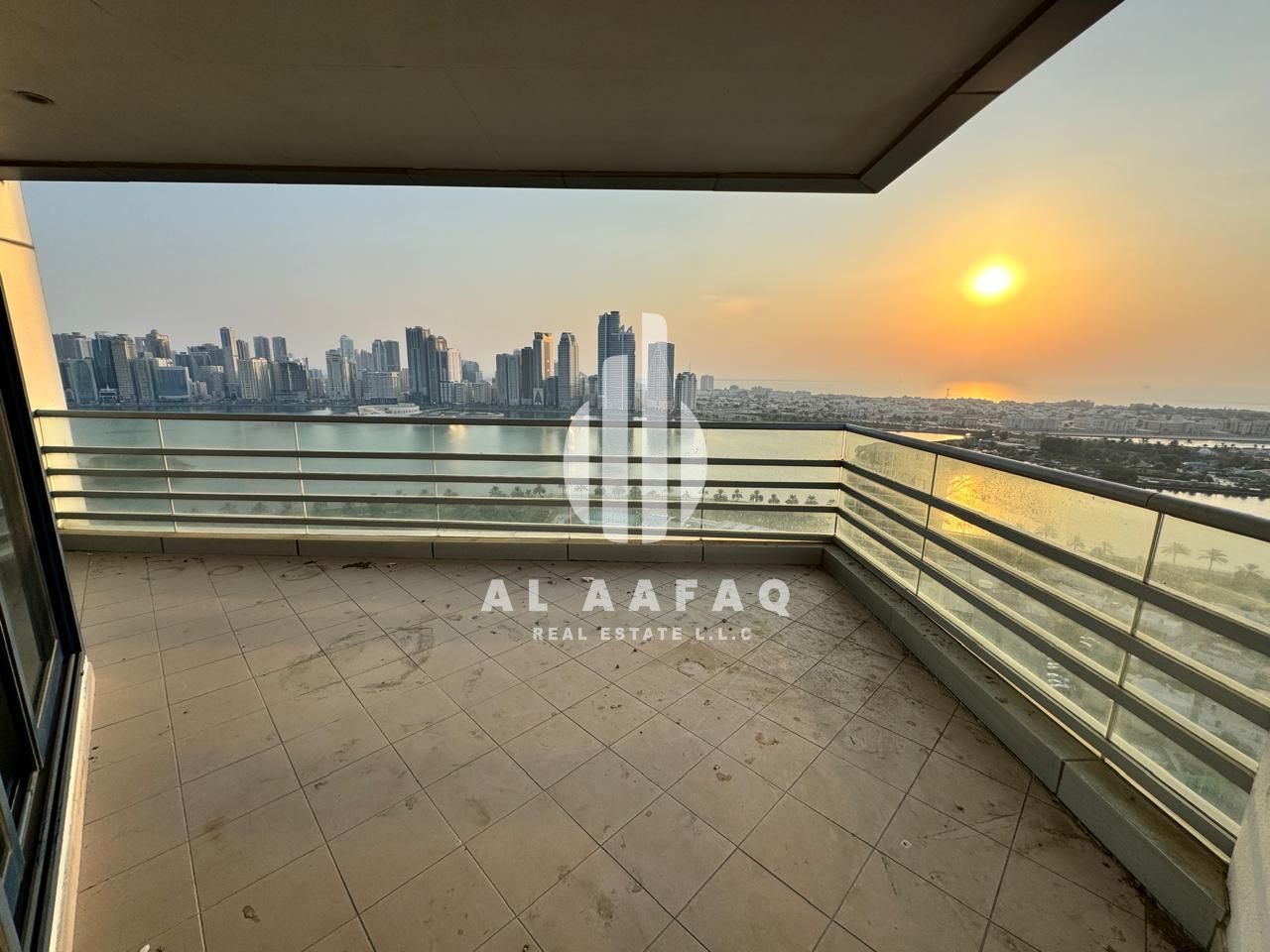 Spacious 3bhk | All Master bedrooms | Corniche View | Chiller free