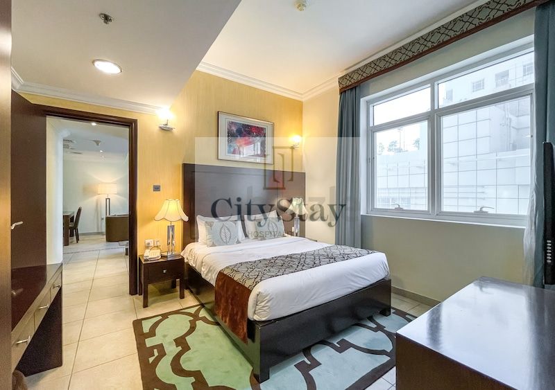 apartment card