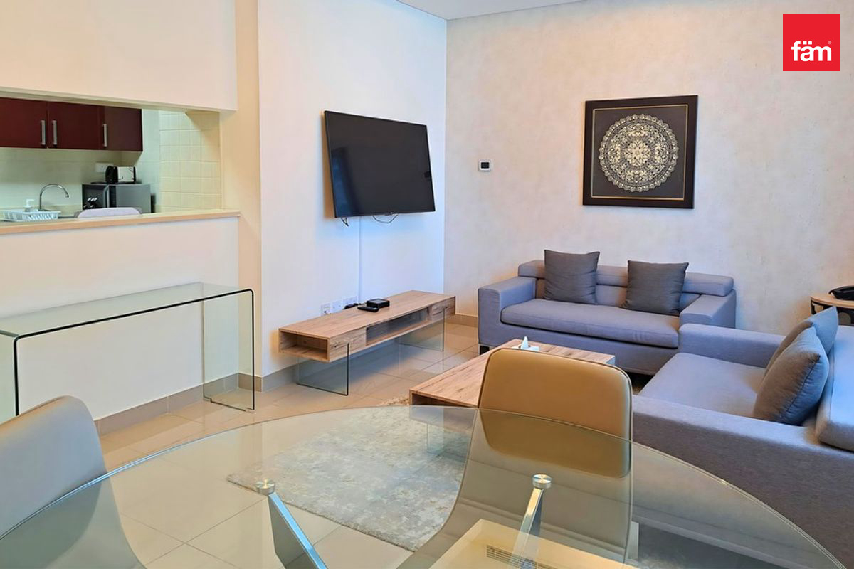 apartment card