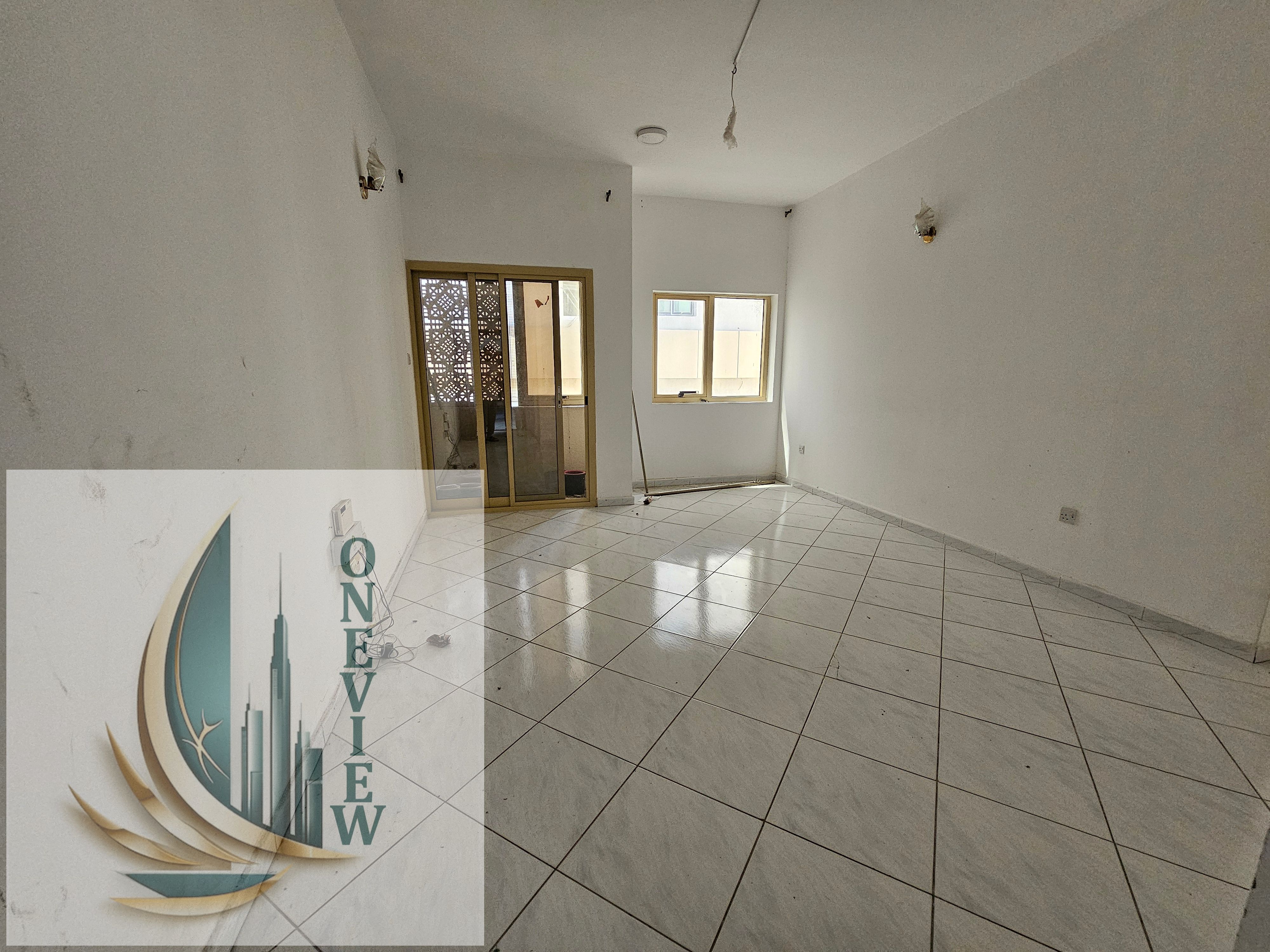 Spacious Layout OFFER PRICE Rent Only 28k with Balcony nearby park