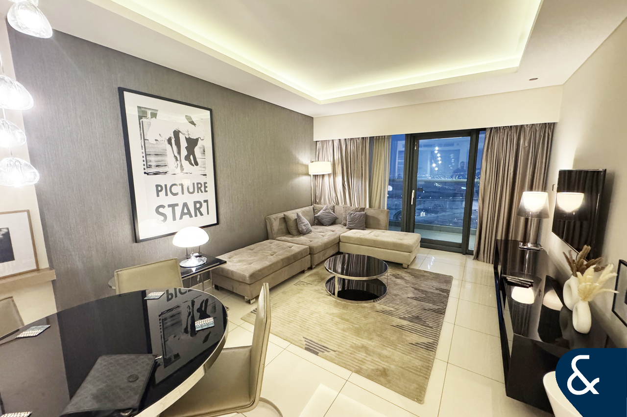 apartment card