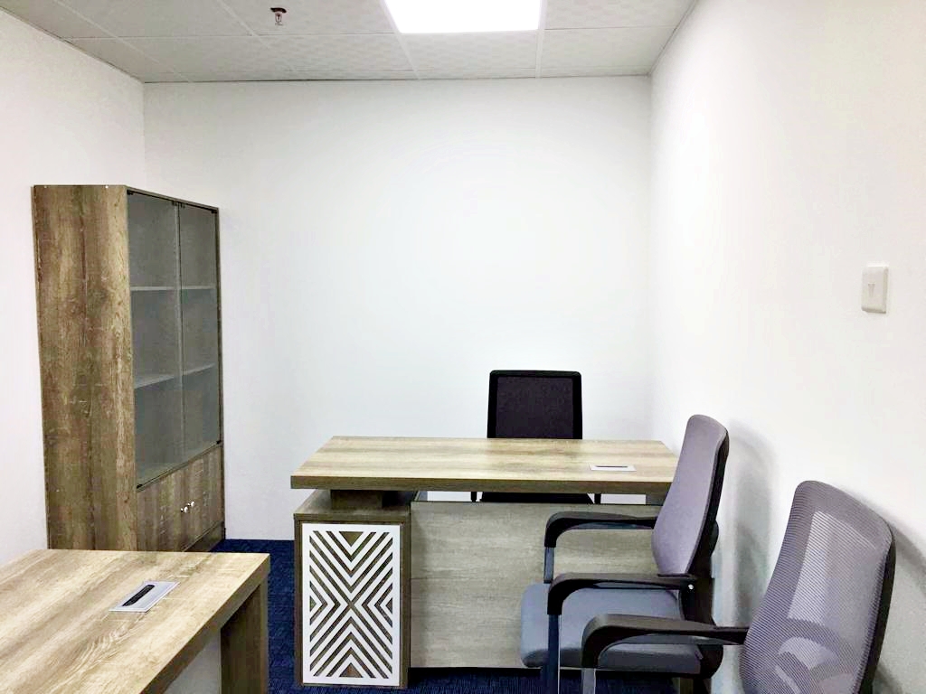 Fully Furnished Office | Chiller & Dewa Free | 17,999 Yearly