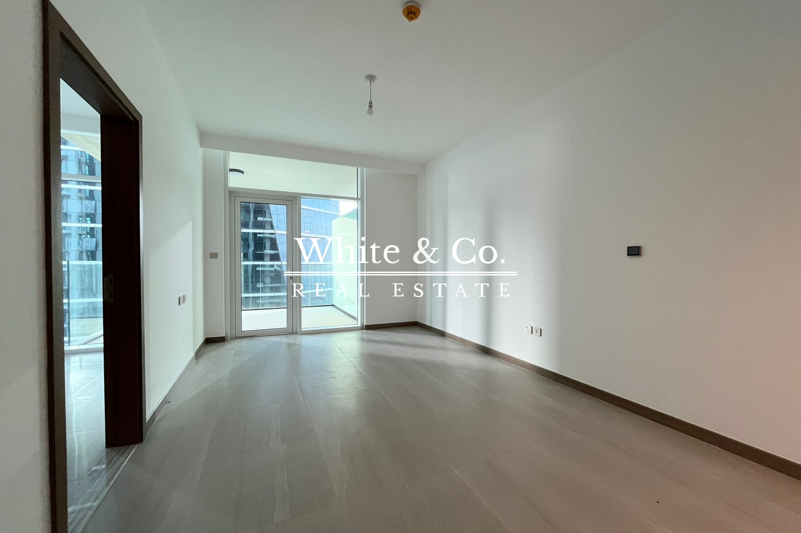 Vacant | New Build | Pool & Canal View