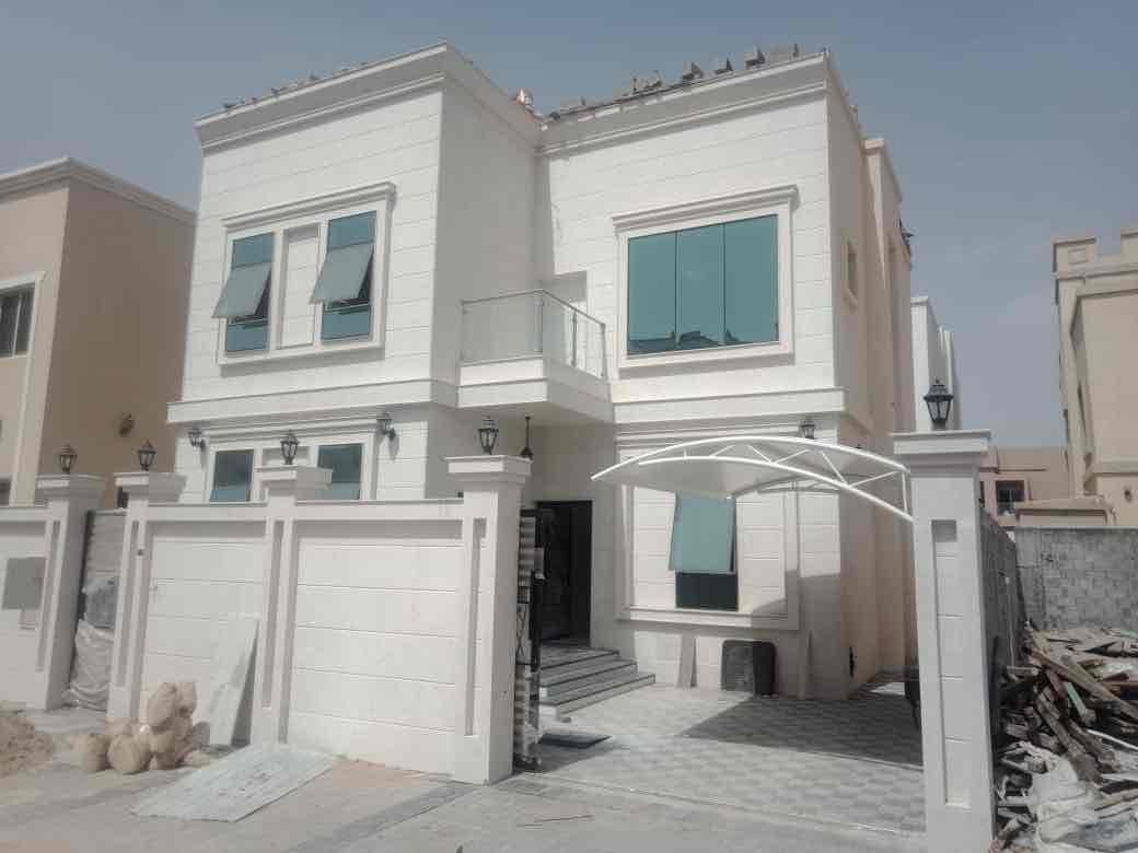 Villa for sale in the Emirate of Ajman, Al Yasmeen area, off Mohammed bin Zayed Street. The villa consists of two floors, consisting of 4 master bedrooms, a living room, and a guest hall. The land area is 3014 feet. Required price is 1,200,000, negotiable