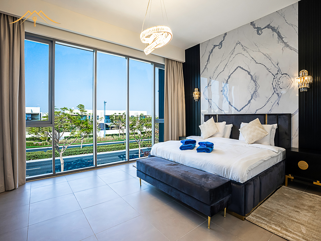Utility Bills Included | Luxurious 4-Bedroom Villas with Private Pool in Dubai Hills