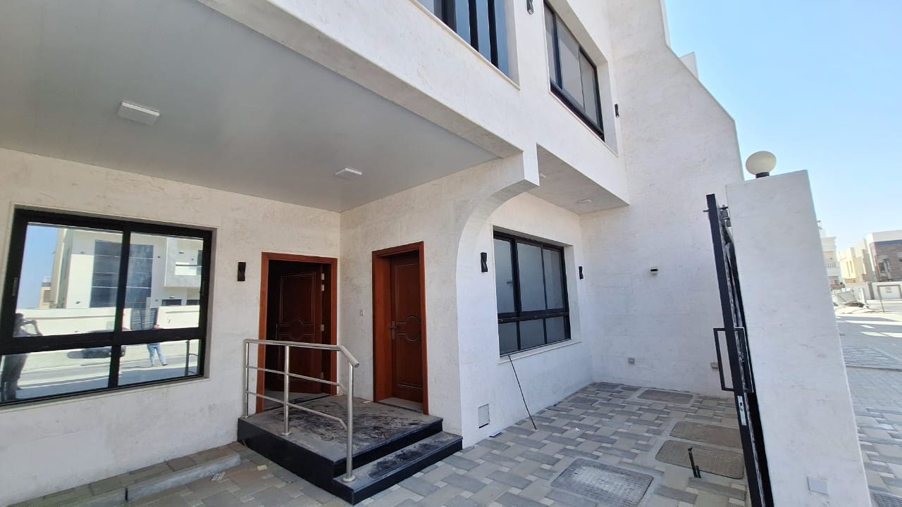 Central air conditioning included - Own a villa in Al Alia area, ground floor and first floor + roof - Distinguished location and very large spaces -