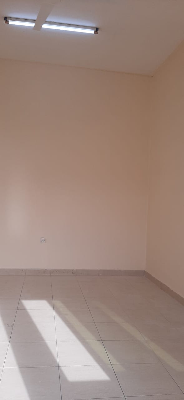5 Rooms available for monthly or yearly basis in Ajman with 6 to 8 ppl capacity per room.