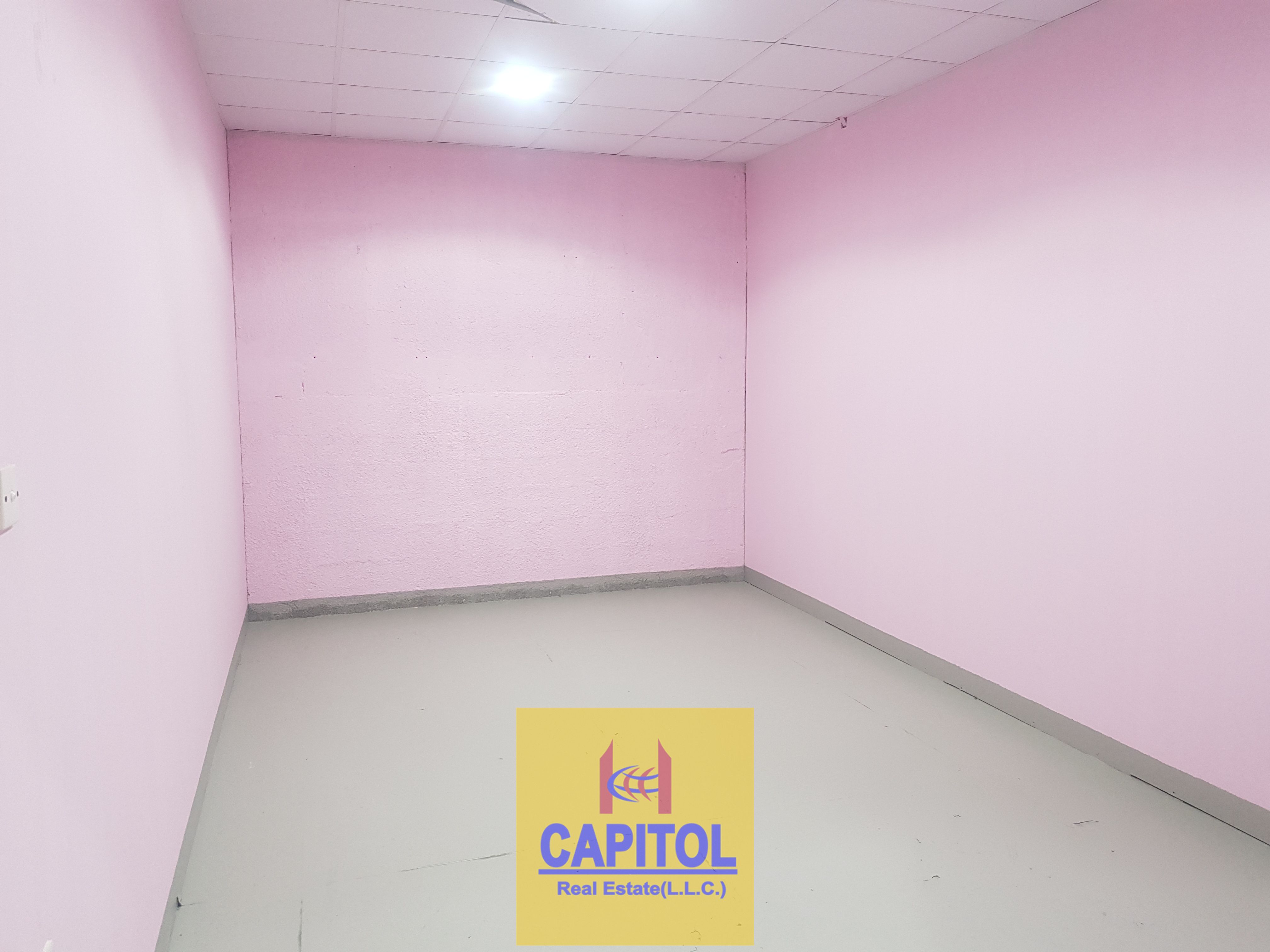 Storage Warehouse in Al QUOZ - 200 SQ FT