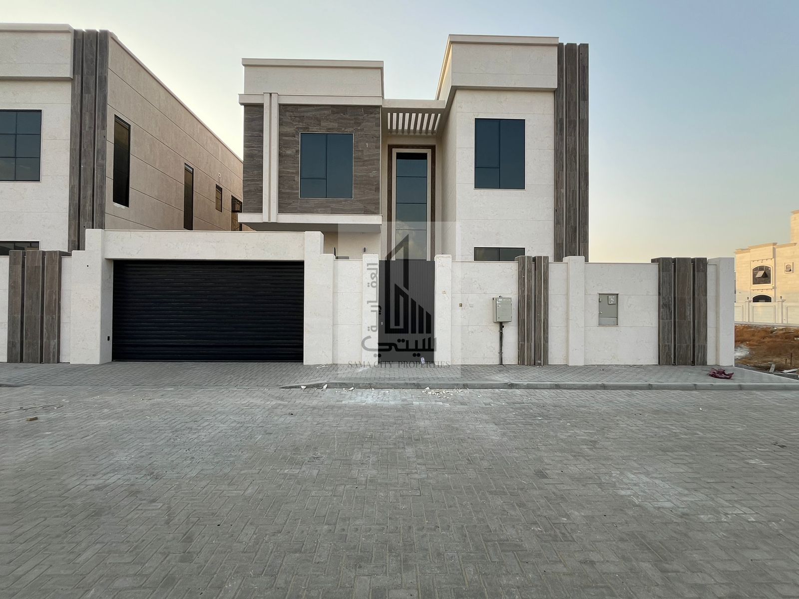 Modern villa for sale in Al-Aliyah area, including water, electricity, air conditioners and registration fees