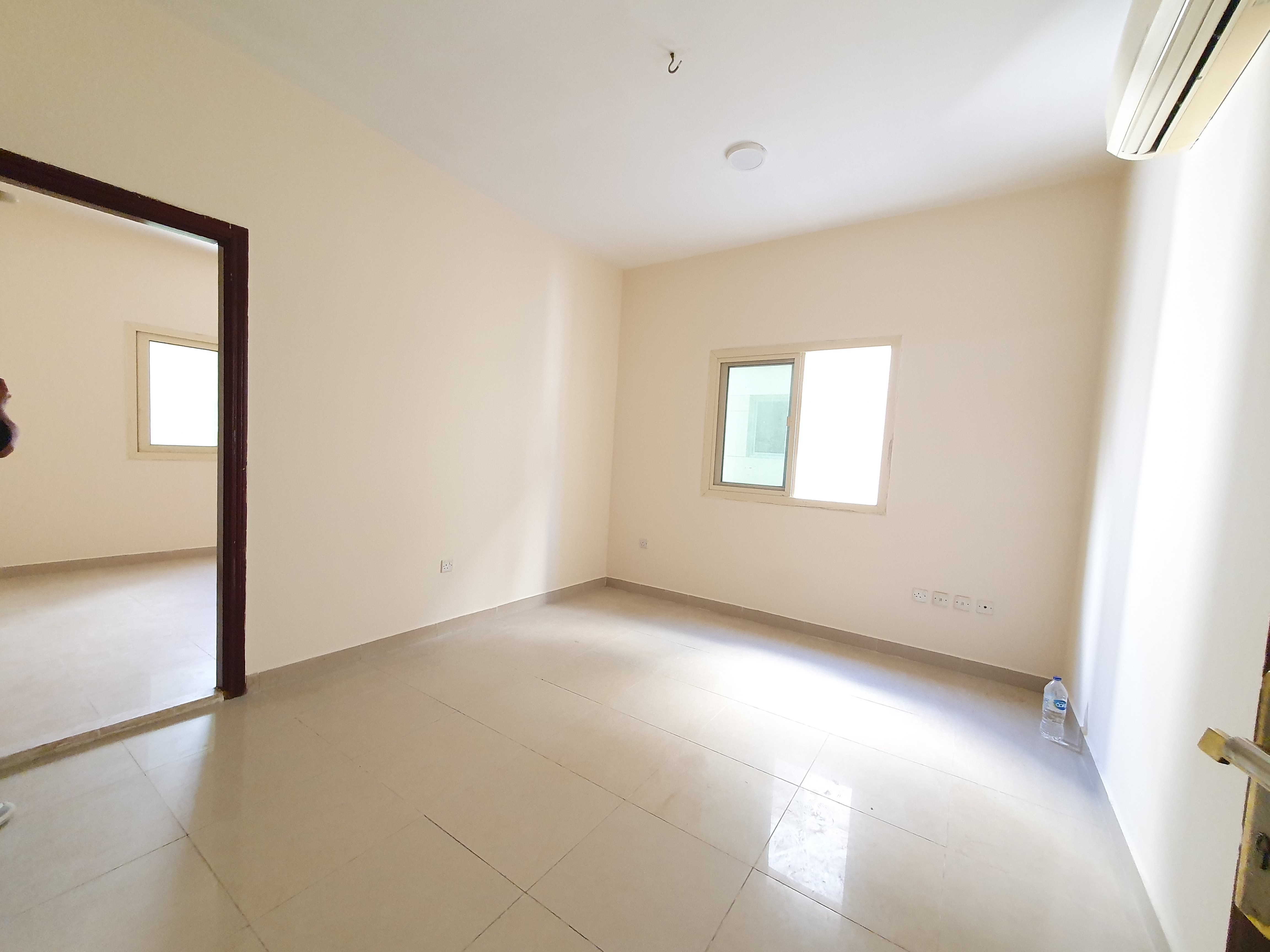 NO DEPOSIT CASH 1BHK CLOSE TO SAFARI MALL IN MUWAILEH