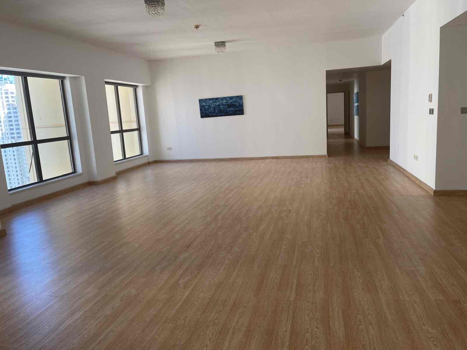 apartment card