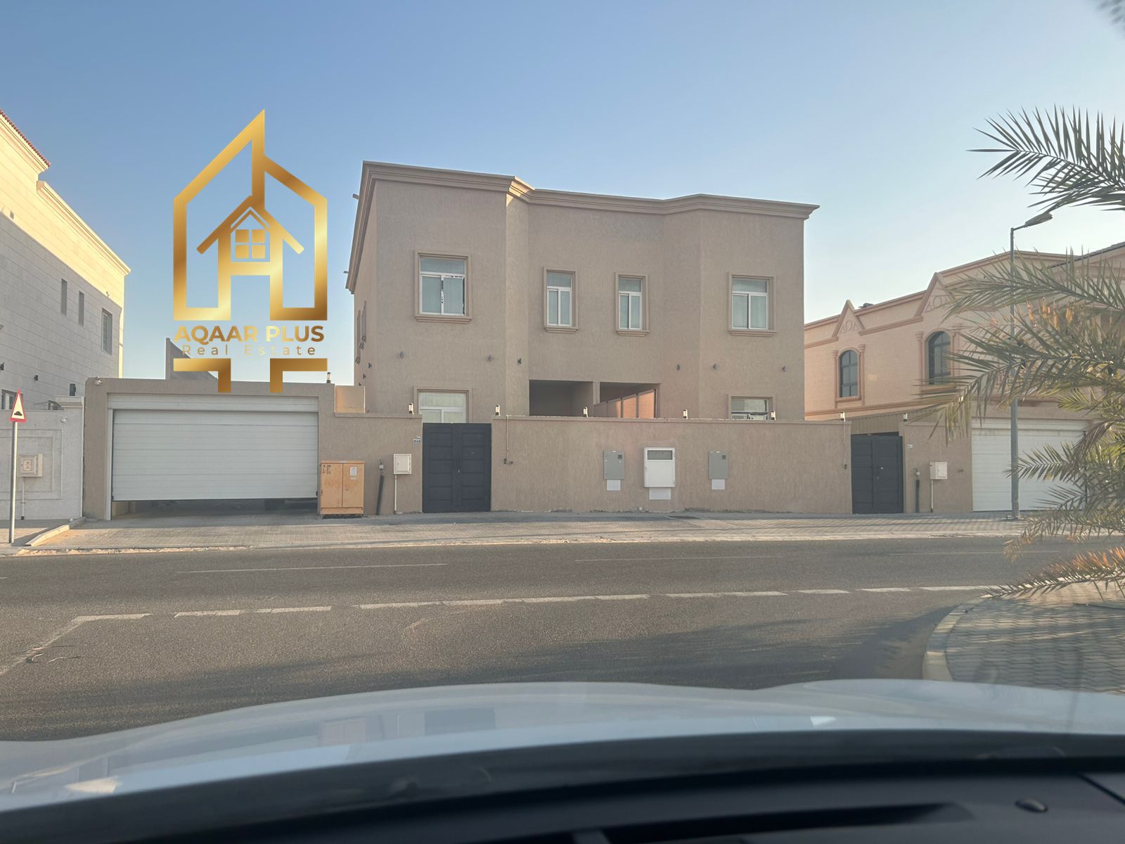 2 -VILLA Luxurious For Sale / Standalone in Al-Hoshi Sharjah / Without Service Charge / Ready to Move