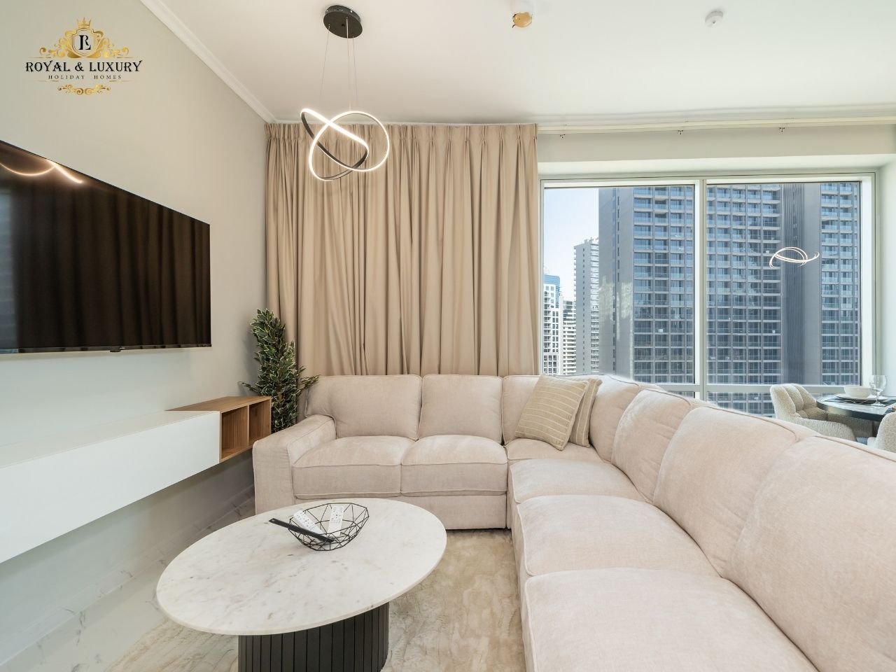 1BR Close to Dubai Mall | All Bills Inclusive | Prime Location