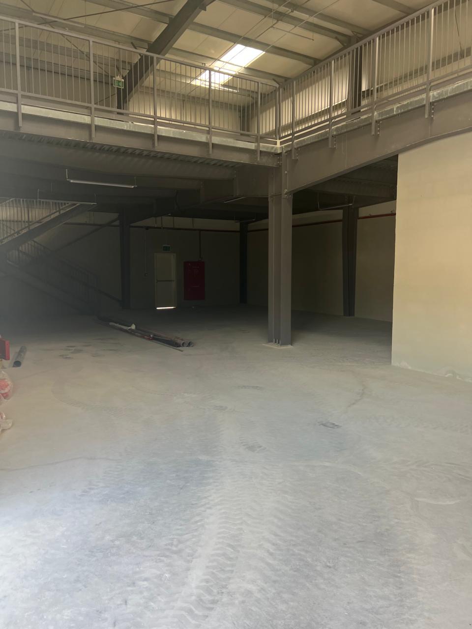 4100 SQ FT BRAND NEW WAREHOUSE WITH TOILET/PANTRY AVAILABLE FOR COMMERCIAL USE @70 PER SQ FT