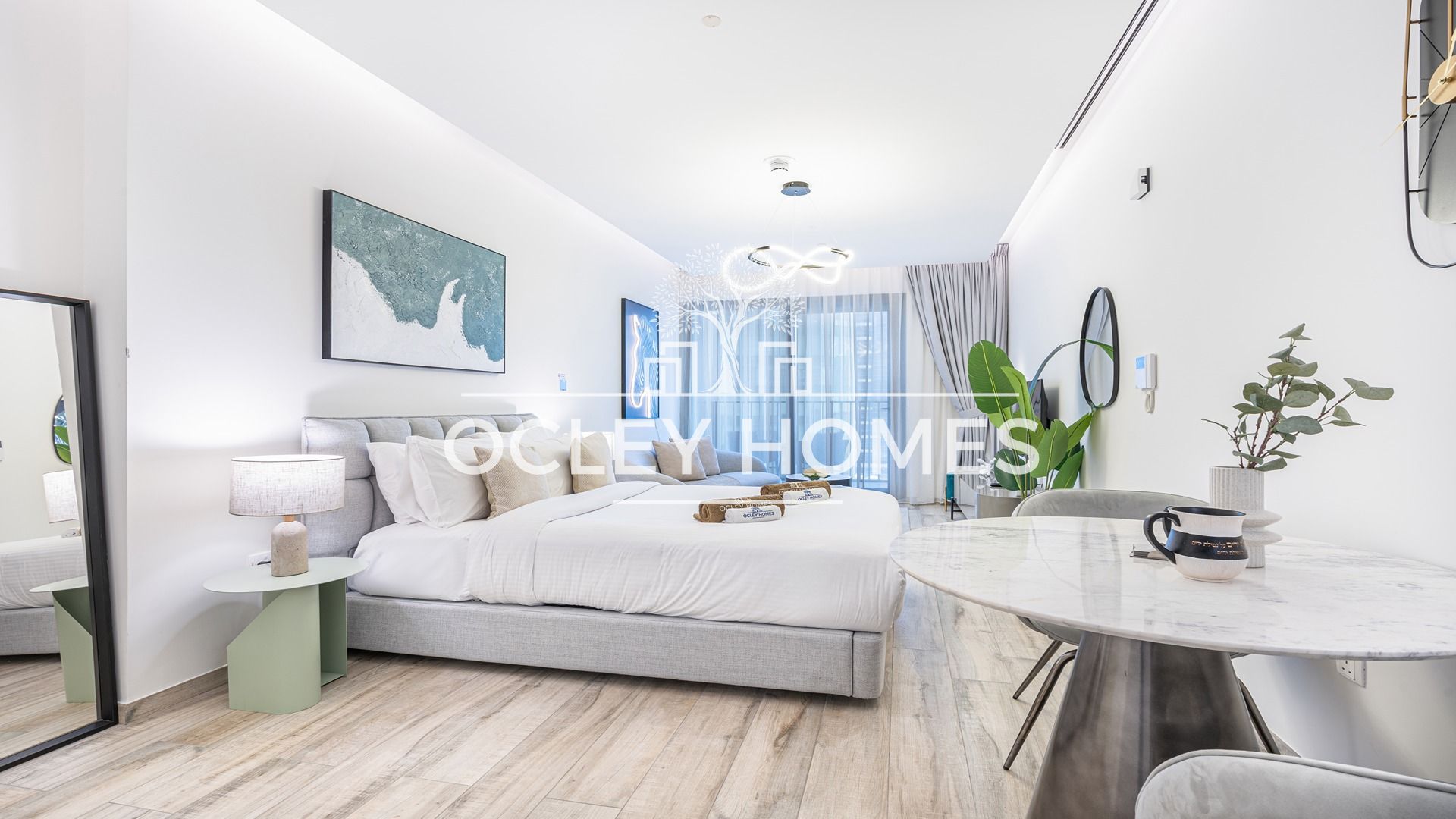 Unique Interior | Bills Included | Monthly Stays