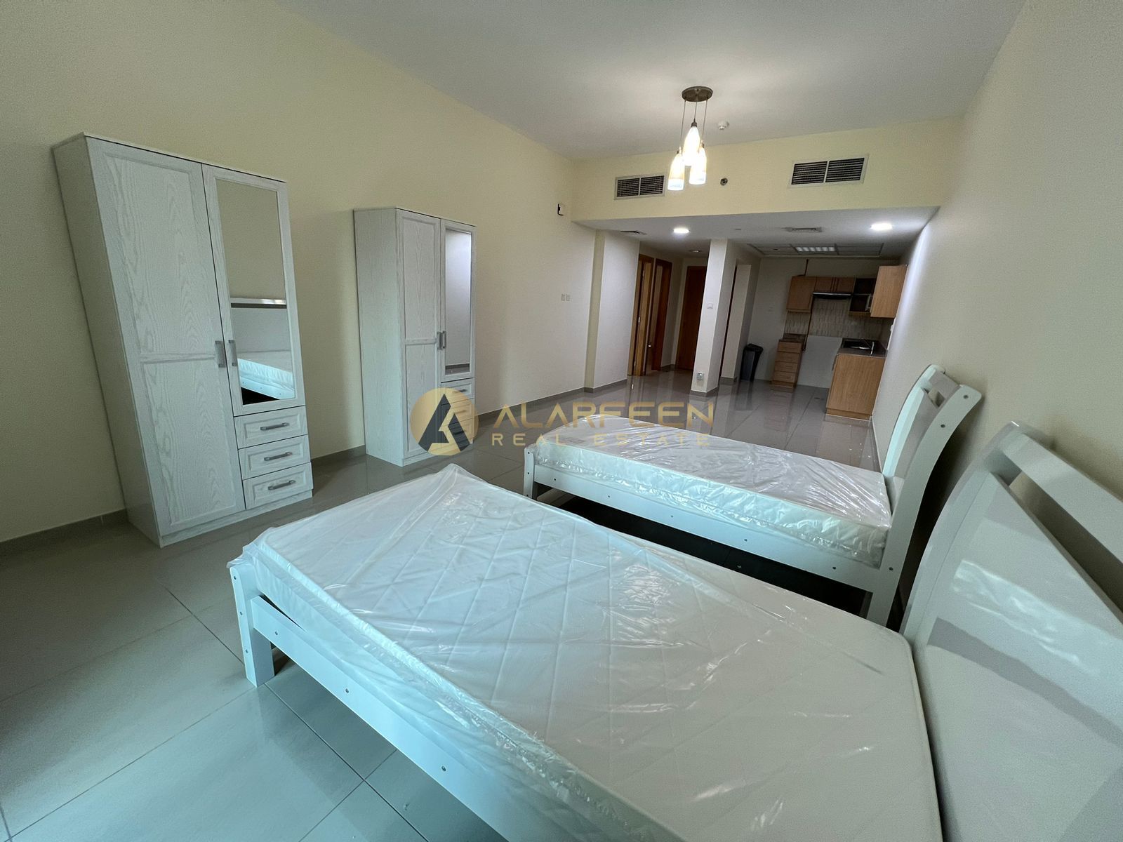 apartment card