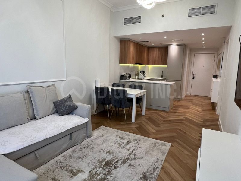 apartment card