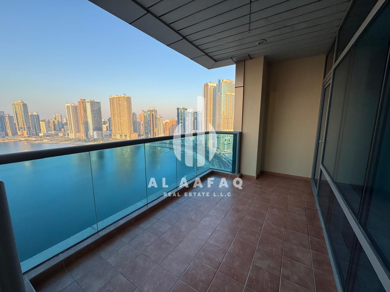 Spacious 3BHK |Corniche View | AC Chiller free| Parking free