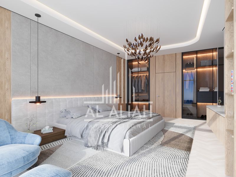 5 Bedroom Penthouse for sale with Sea View