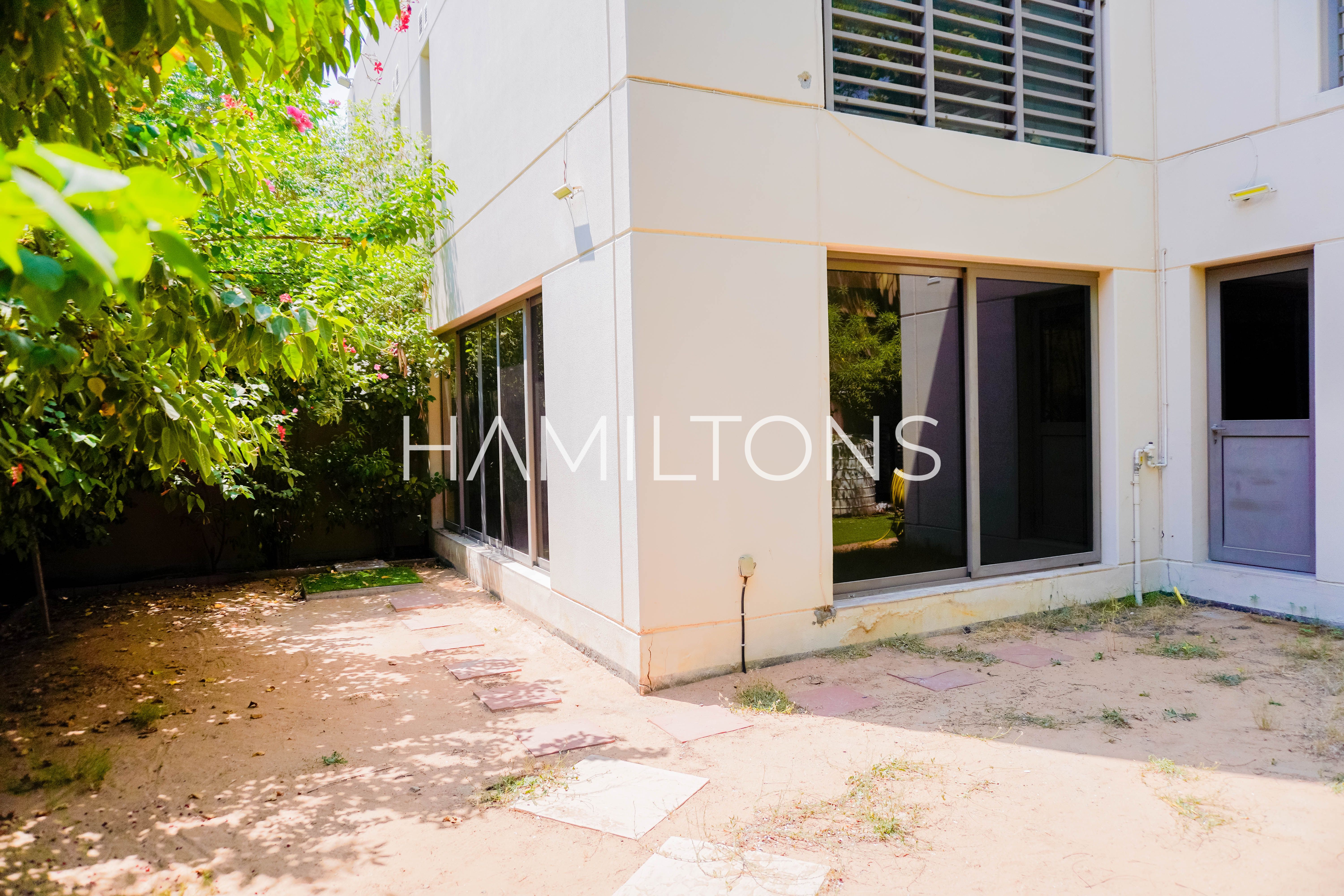 Corner Unit | Strategic Location | Luxury Community | Best Price | Resale