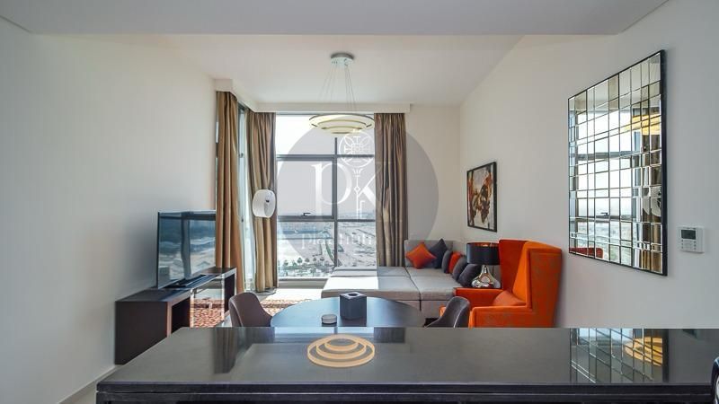 apartment card