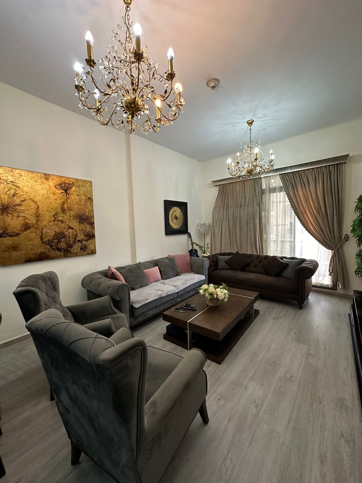 apartment card