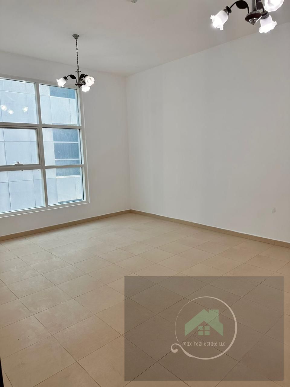 City Tower Al Nuaimiya 3, the best location and most upscale place, close to all services, close to the exit of Sharjah and Dubai, close to Ajman Corn