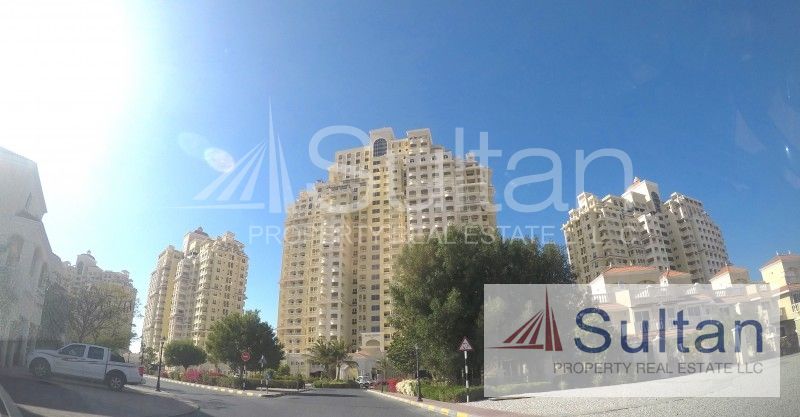 Corner Unit Lagoon View 2BR Gym/Pool/Beach Access