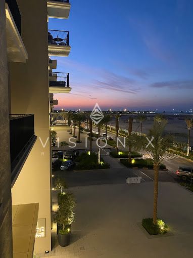 Spacious 3-BR Apartment for Families on Maryam Island