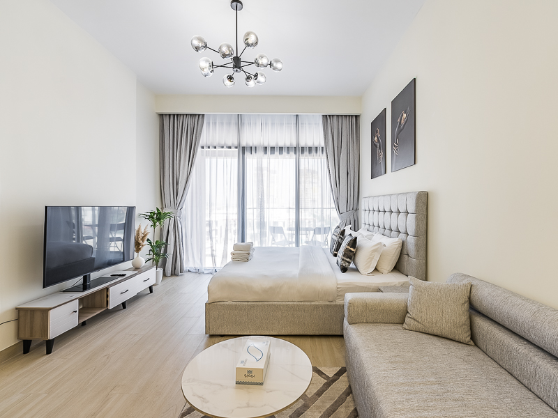 SUMMER OFFER: Relaxing Studio Retreat in Vibrant Meydan City