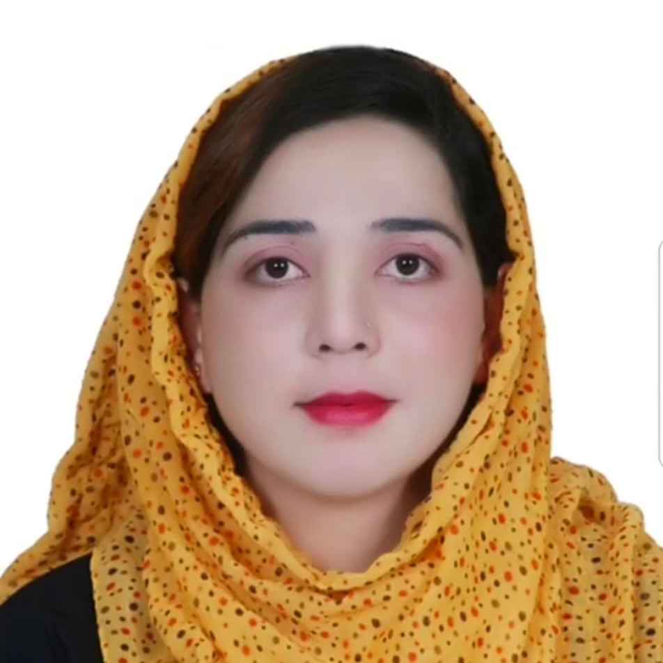 Aneeqa Khan