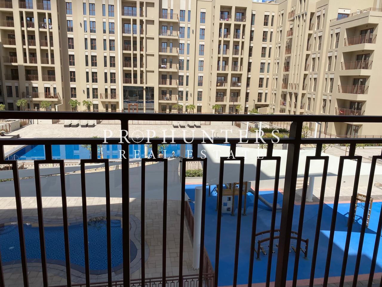 BIG LAYOUT|POOL VIEW|2 BR CRNER UNIT|READY TO MOVE