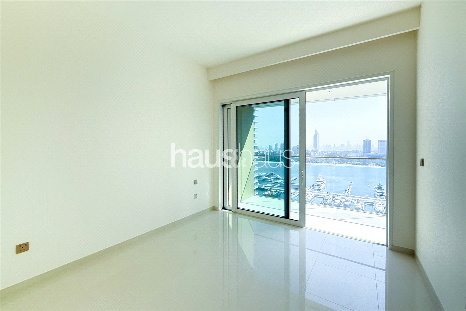 Spacious | Corner Unit | Palm & Marina Views