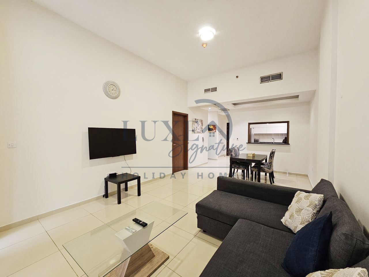 LARGE LAYOUT 1BHK || SPACIOUS BALCONY || FULLY FURNISHED