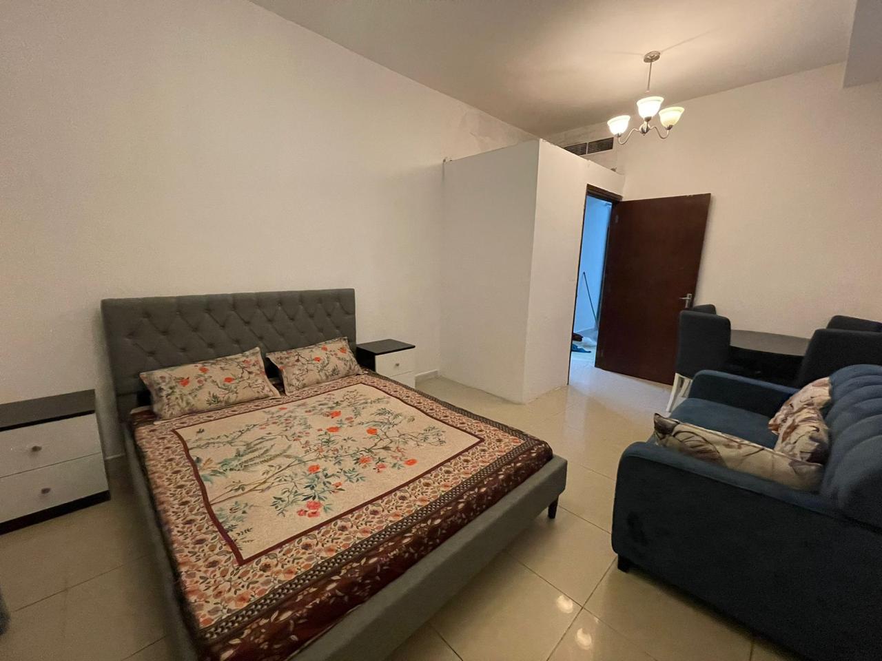 apartment card