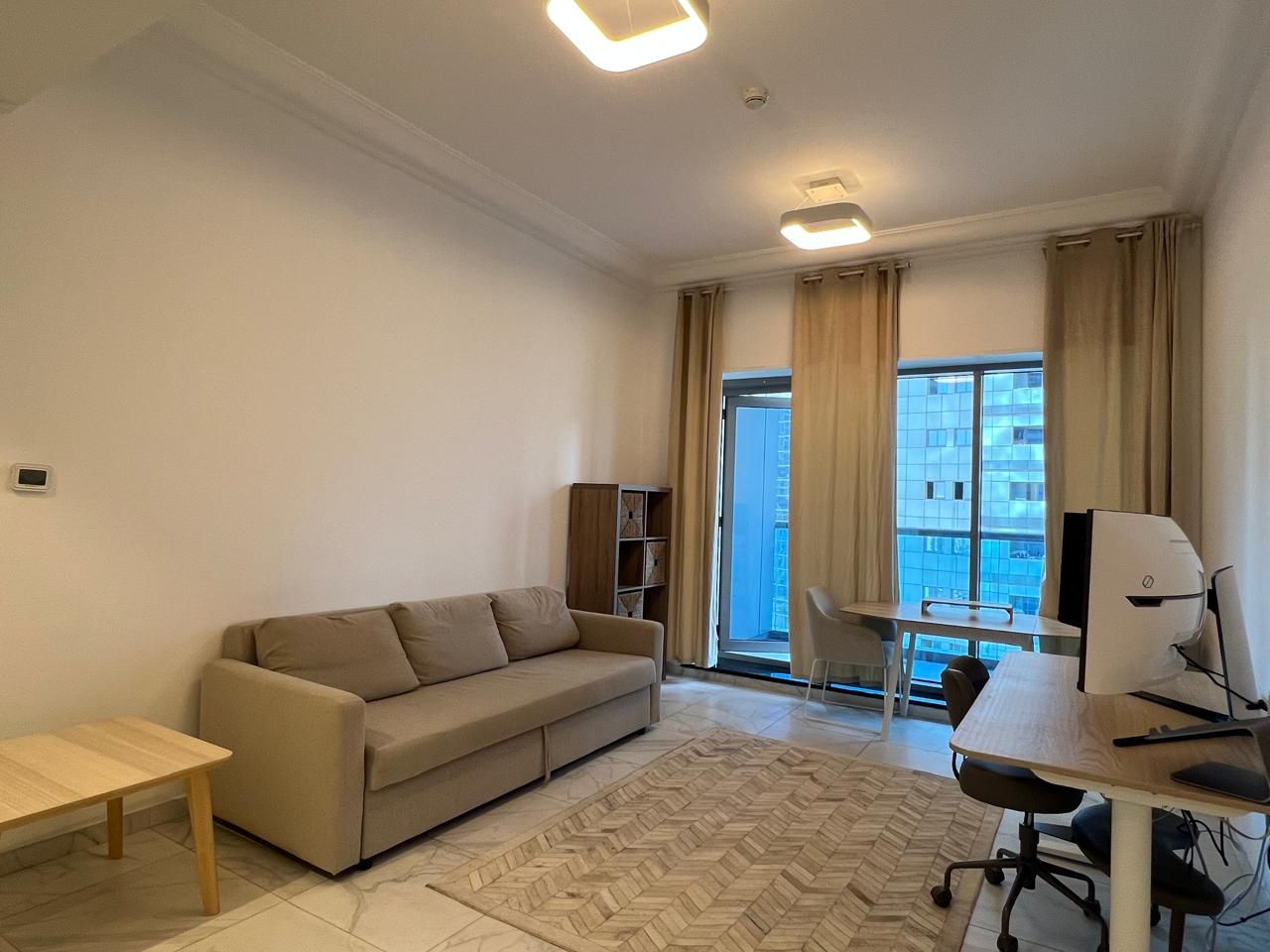 Luxurious 1BHK Apartment | Central Location (Tecom) | Close to Metro | Gym & Pool