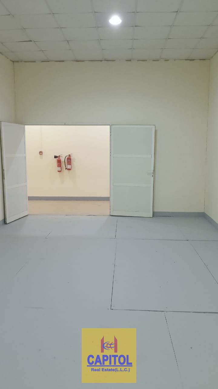 STORAGE WAREHOUSE IN AL QUOZ - 400 sq ft