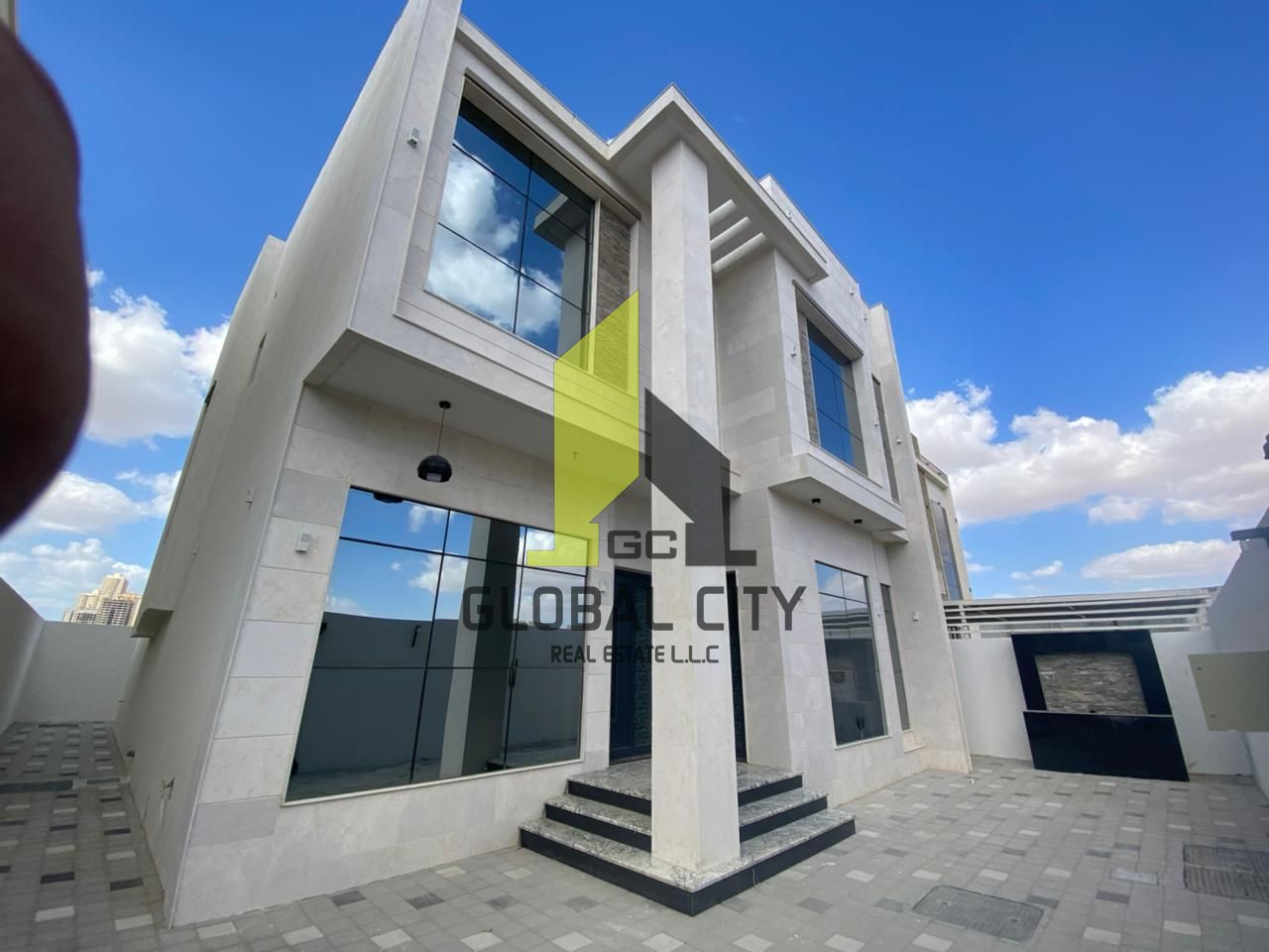 Available villa for sale in helio front of the road near by mosque good location corner villa lowe price