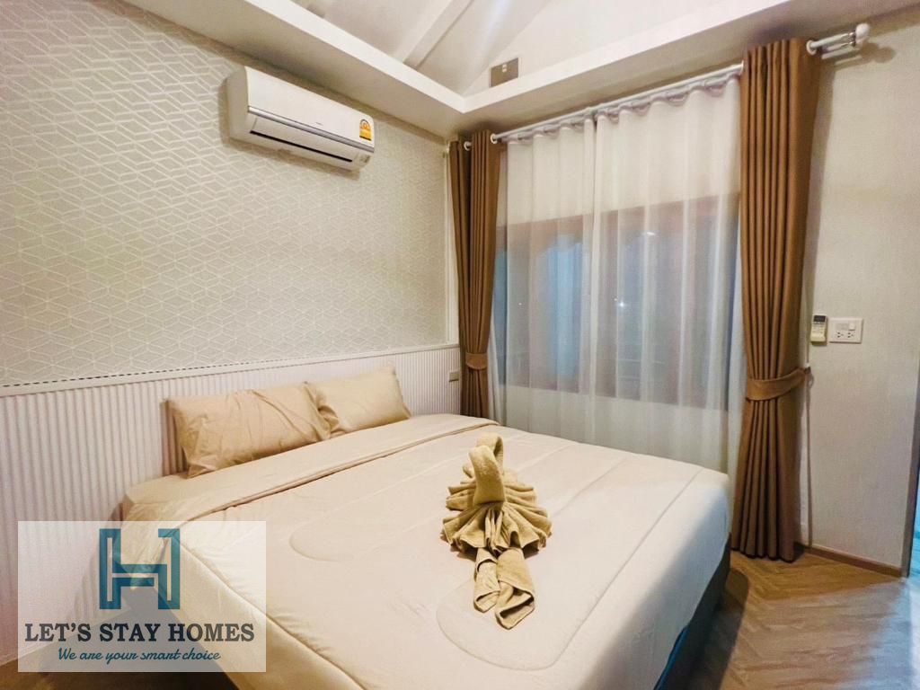 Summer Offer I Furnished I Near Metro | Pool & Gym Access I Free Cleaning Services